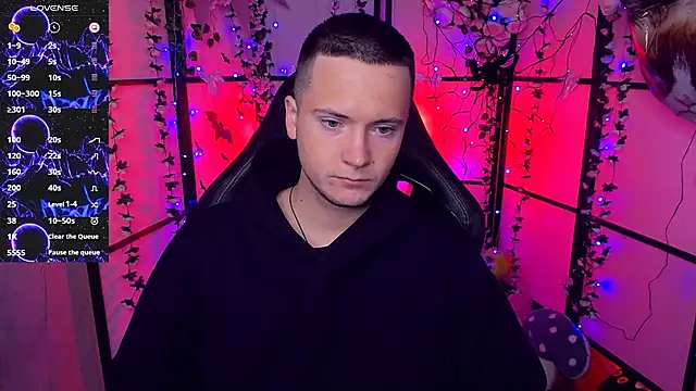 ZackNeal online show from 10/23/25, 05:07