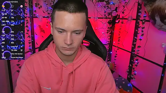 ZackNeal online show from 10/30/25, 05:20