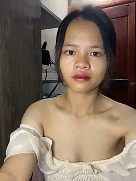 Snapshot of Hana-44 chatting on 09/30/25, 07:08 Hana-44 online show from 09/30/25, 07:08