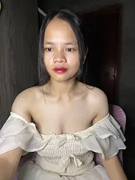 Snapshot of Hana-44 chatting on 10/02/25, 06:37 Hana-44 online show from 10/02/25, 06:37