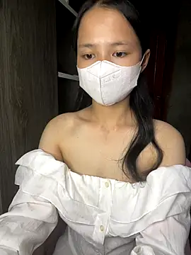 Snapshot of Hana-44 chatting on 11/06/25, 07:20 Hana-44 online show from 11/06/25, 07:20