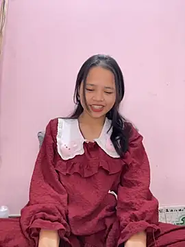 Snapshot of Hana-44 chatting on 11/14/25, 07:40 Hana-44 online show from 11/14/25, 07:40