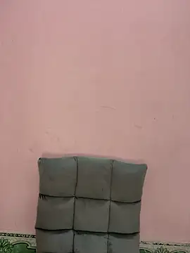 Snapshot of Hana-44 chatting on 11/19/25, 05:29 Hana-44 online show from 11/19/25, 05:29