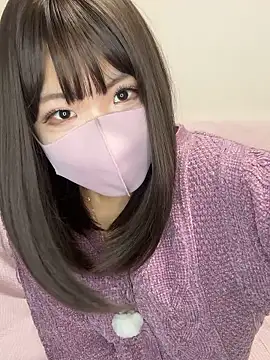 reina 00121 online show from 10/23/25, 12:32