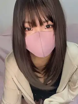 reina 00121 online show from 10/27/25, 12:26