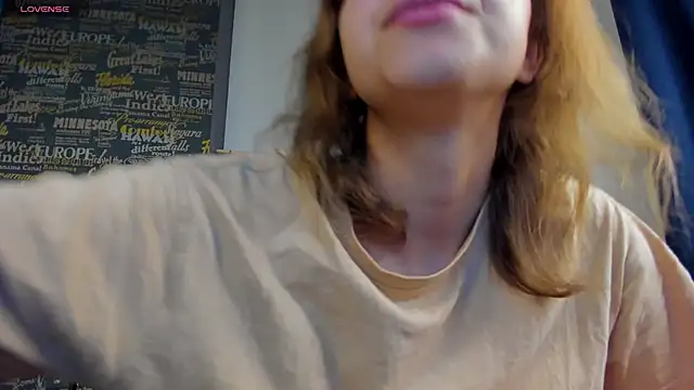 MaddieRay online show from 09/09/25, 05:51