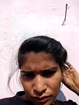 Snapshot of Hot_xxx12 chatting on 12/05/25, 04:21 Hot xxx12 online show from 12/05/25, 04:21