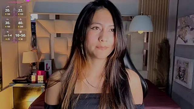 Aria Joness  online show from 06/10/26, 09:46