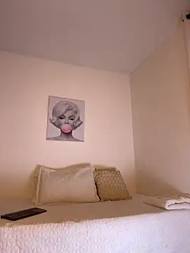 anailynn online show from 10/21/25, 11:16