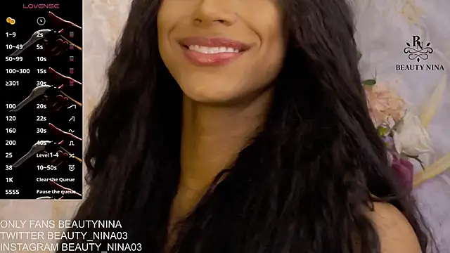 Snapshot of beauty_nina chatting on 09/15/25, 01:22 beauty nina online show from 09/15/25, 01:22