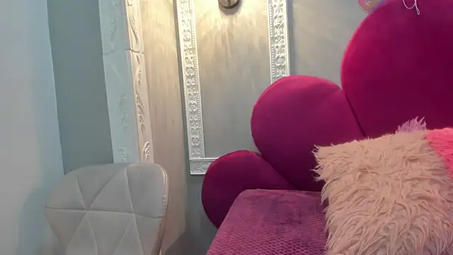 Saammy 17 online show from 11/15/25, 08:38