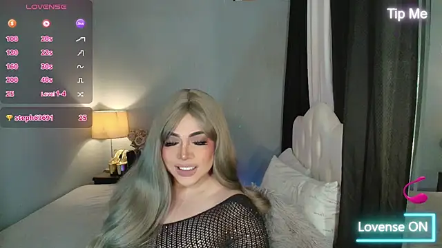 Unforgettable Maria online show from 11/24/25, 03:17