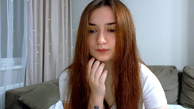 Snapshot of Lelia_Vibe chatting on 10/29/25, 01:41 Lelia Vibe online show from 10/29/25, 01:41