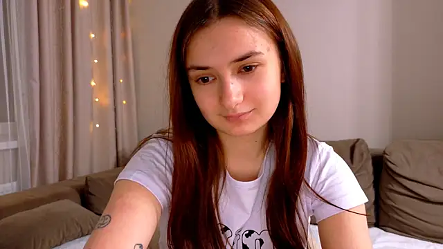 Snapshot of Lelia_Vibe chatting on 11/20/25, 12:55 Lelia Vibe online show from 11/20/25, 12:55