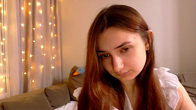 Snapshot of Lelia_Vibe chatting on 12/16/25, 01:27 Lelia Vibe online show from 12/16/25, 01:27