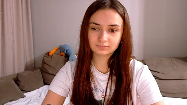 Snapshot of Lelia_Vibe chatting on 12/17/25, 09:10 Lelia Vibe online show from 12/17/25, 09:10