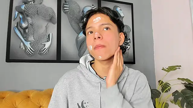 camillo virgil online show from 11/24/25, 11:10