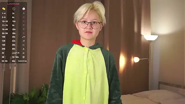 MargertDoyen online show from 10/14/25, 06:14