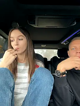 NotSoSweetDasha online show from 10/13/25, 10:26