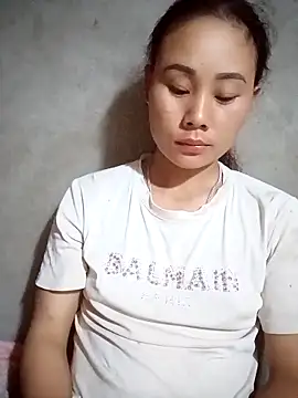 Ruaiuoi online show from 06/11/26, 12:58