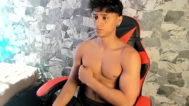 ZYZZ1312 online show from 05/06/26, 07:08