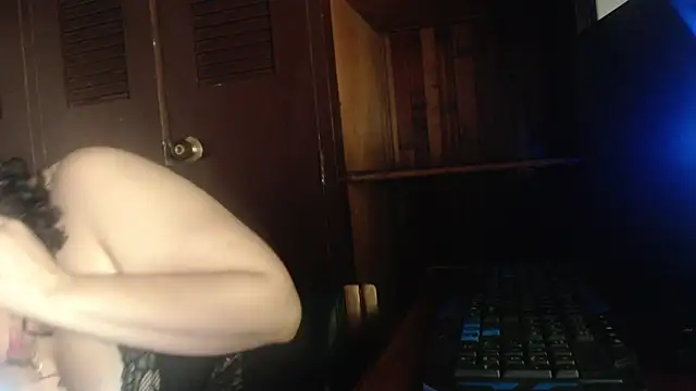 sthepany gold online show from 09/18/25, 02:02