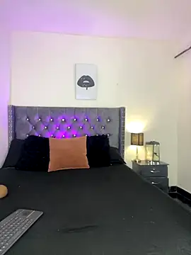 sofii escobar online show from 10/12/25, 05:39