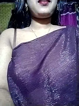Snapshot of Hot-Hot chatting on 01/17/26, 04:28 Hot-Hot online show from 01/17/26, 04:28