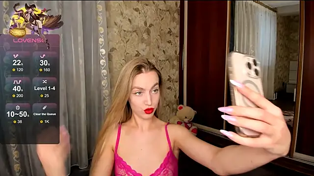 Snapshot of mishapallmer chatting on 11/28/25, 09:56 mishapallmer online show from 11/28/25, 09:56