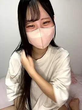 noa uxu online show from 09/17/25, 05:09