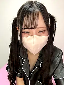 noa uxu online show from 10/04/25, 11:08