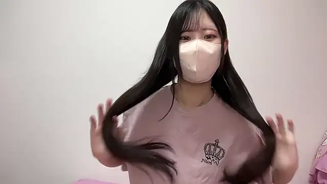 noa uxu online show from 10/16/25, 02:12