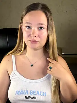 CaramelleSugar  online show from 09/27/25, 04:12