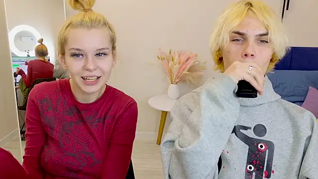 Bonnie And C1yde online show from 09/28/25, 05:07