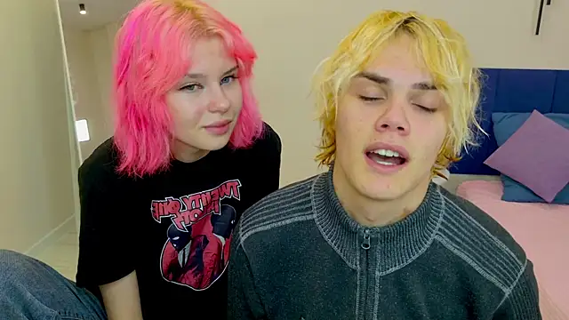 Bonnie And C1yde online show from 10/18/25, 05:03