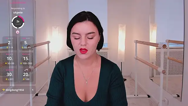 Snapshot of moodberry chatting on 10/06/25, 07:06 moodberry online show from 10/06/25, 07:06