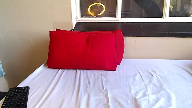 PetiteEbonyBabe online show from 10/22/25, 08:58