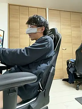 jiji9253 online show from 12/16/25, 09:36