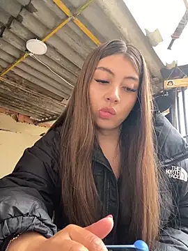 Snapshot of Sara-cooper2 chatting on 09/30/25, 01:49 Sara-cooper2 online show from 09/30/25, 01:49