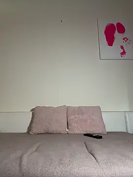 Baby Eva23 online show from 08/03/26, 11:05