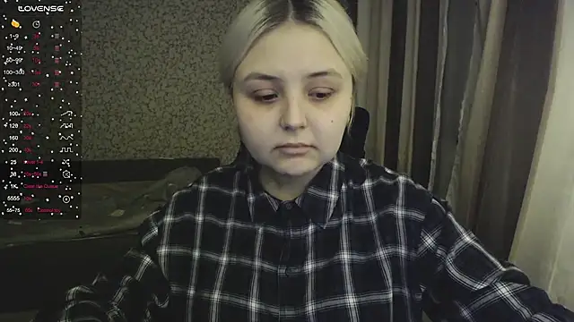 Snapshot of vendymories chatting on 11/22/25, 03:05 vendymories online show from 11/22/25, 03:05