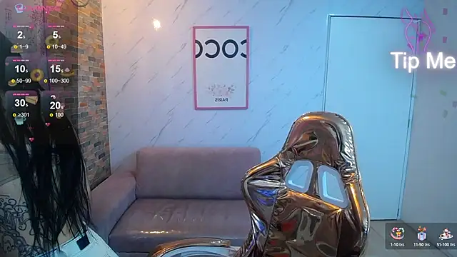 Snapshot of Eilyn_love_b chatting on 09/25/25, 12:53 Eilyn love b online show from 09/25/25, 12:53