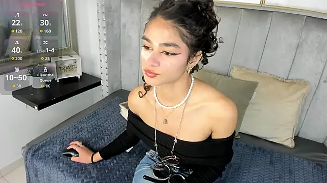 Puffy Hearts online show from 10/07/25, 04:59