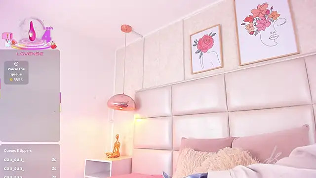 Puffy Hearts online show from 10/30/25, 07:36