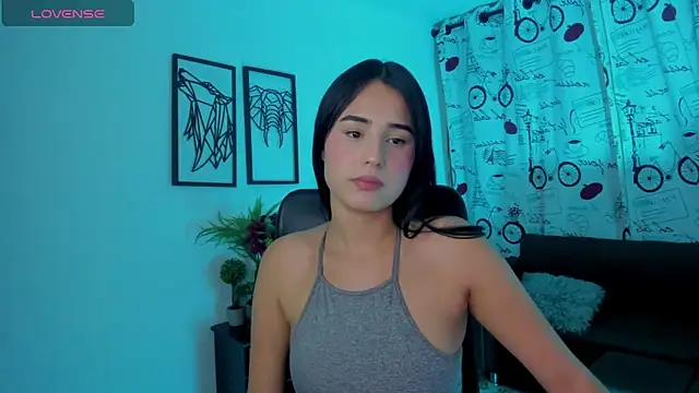 Love squad  online show from 09/08/25, 04:17