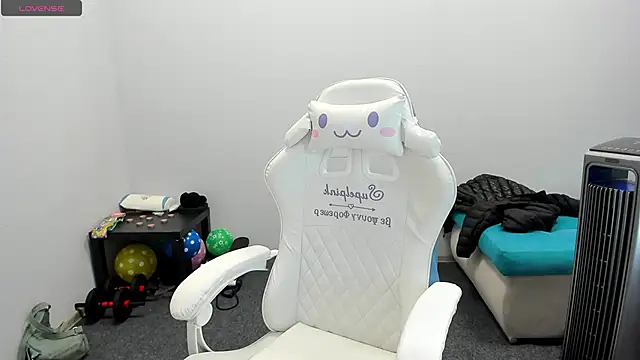 juliamurr 18 online show from 10/24/25, 02:08