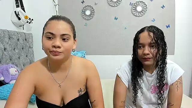 Snapshot of nay_and_aleja1 chatting on 09/26/25, 02:37 nay and aleja1 online show from 09/26/25, 02:37