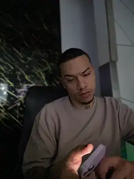 AlphaMasterXxx online show from 11/06/25, 06:36