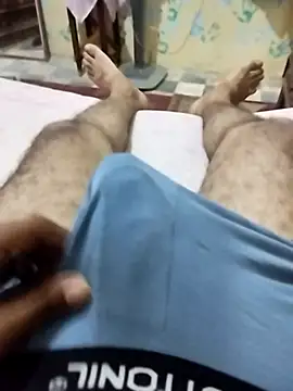 Snapshot of Sambox979 chatting on 10/26/25, 10:15 Sambox979 online show from 10/26/25, 10:15