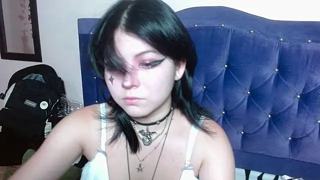 Ginebra Sensual online show from 10/07/25, 12:13